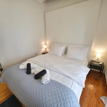 Leonidas' Privileged Apartment Kastoria