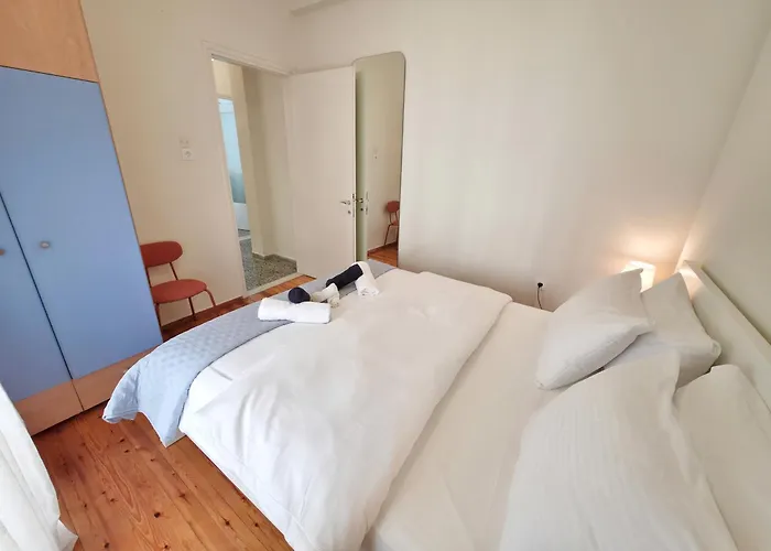 Apartment Leonidas' Privileged