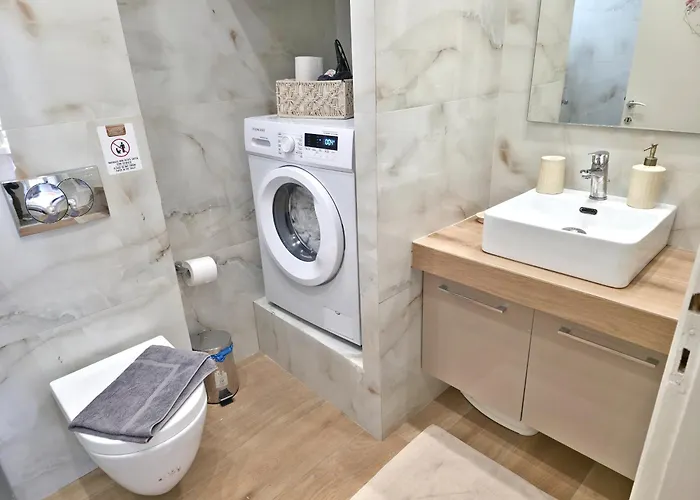 Leonidas' Privileged Apartamento *